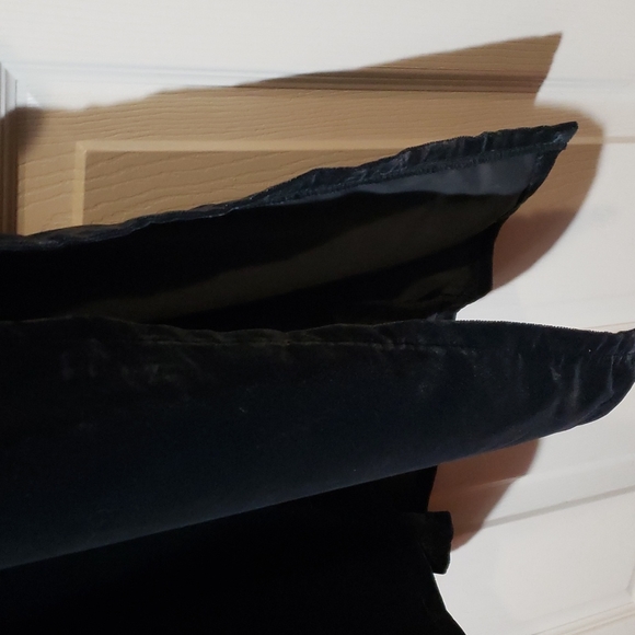 Old Navy Black velvet Maxi Dress - Picture 6 of 7